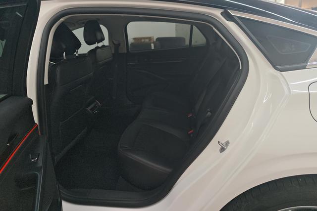 Ford Mondeo id 3857272 из Китая 17