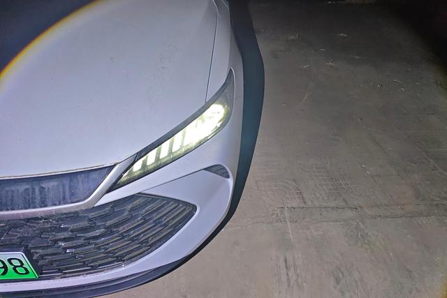 BYD Qin Plus DM 2025