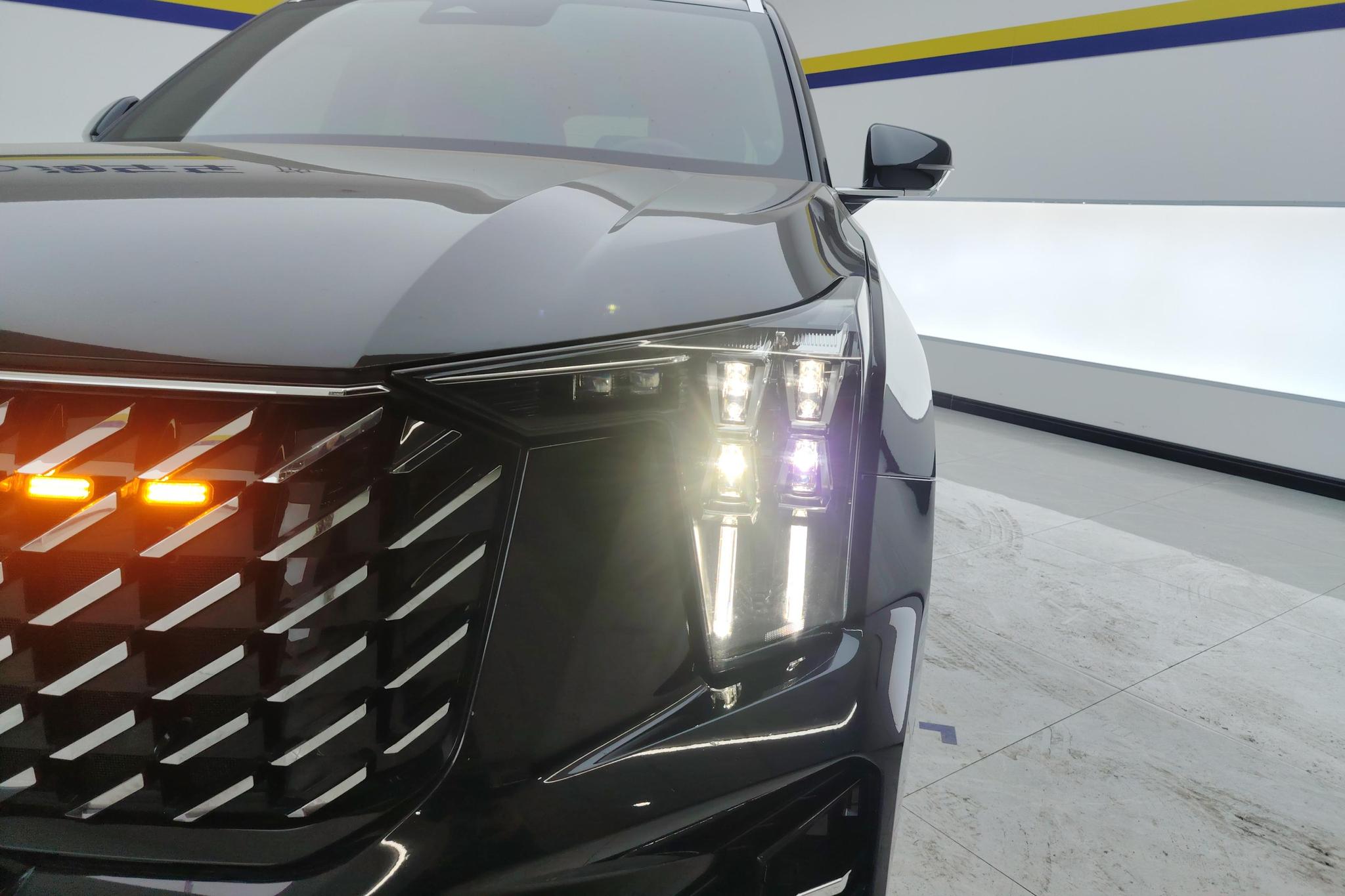 GAC GS8 2022 2.0TGDI Luxury 7 мест