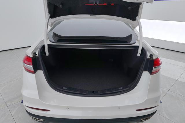 Ford Mondeo id 3810661 из Китая 8