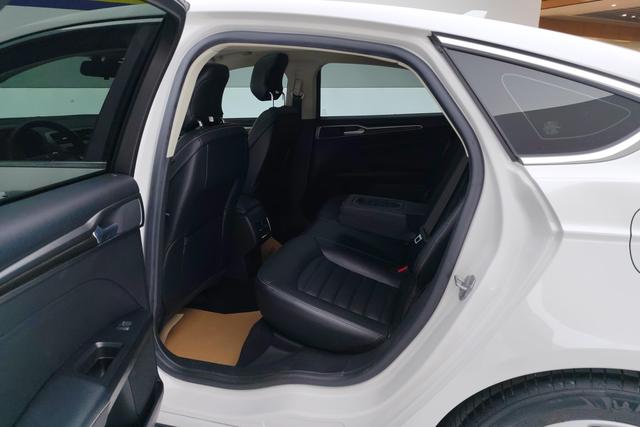 Ford Mondeo id 3810661 из Китая 10