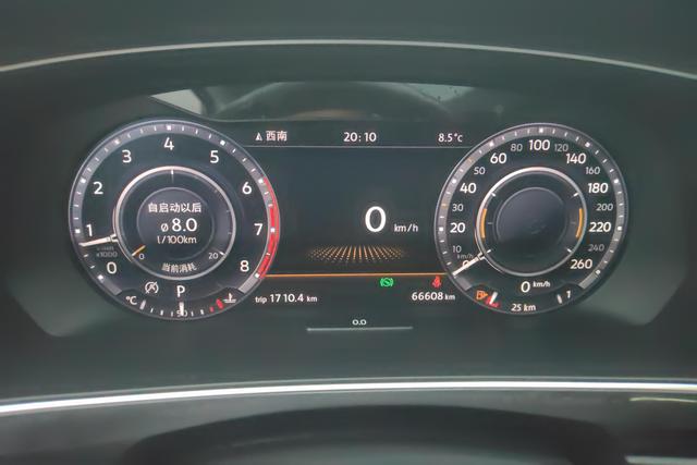 Volkswagen Tiguan 2017 330 TSI 4 WD — фото 13