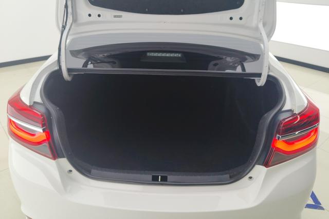 Toyota Vios 2022 Белый из Китая, фото 6