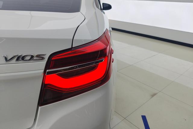 Toyota Vios id 3781738 из Китая 10