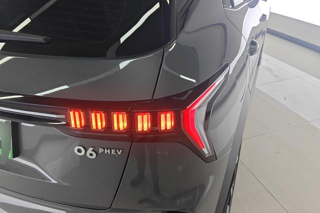 Lynk 06 EM-P id 3823557 из Китая 13