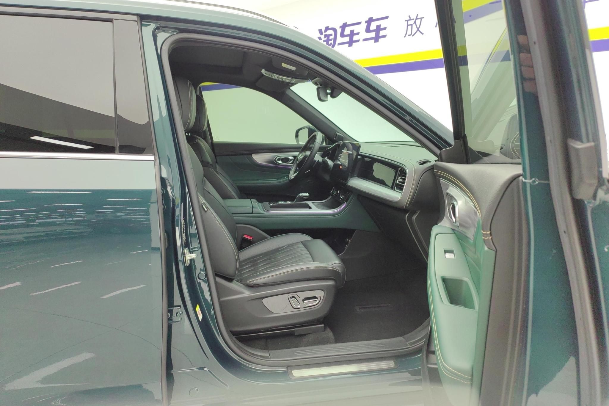GAC GS8 2022 2.0TGDI Luxury Smart Connect 7 мест