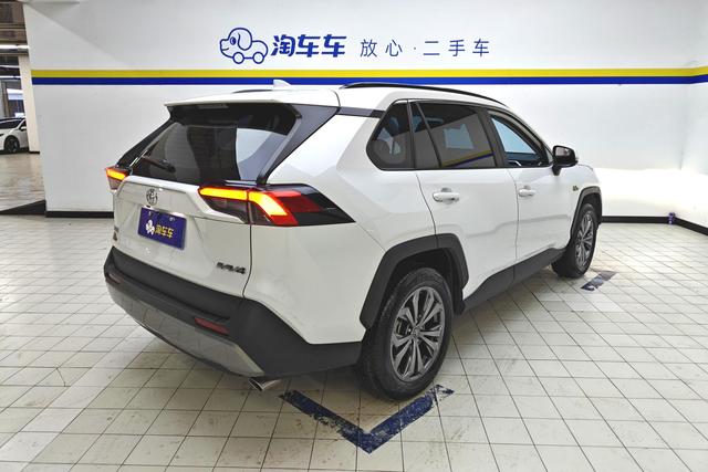 Toyota RAV4 Rongfang 2024 Белый из Китая, фото 4