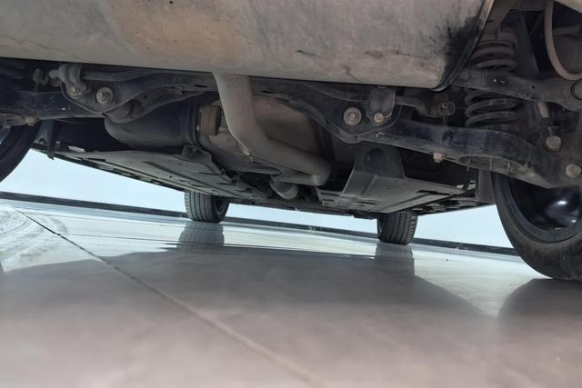 Chang'an UNI-T id 3785337 из Китая 14