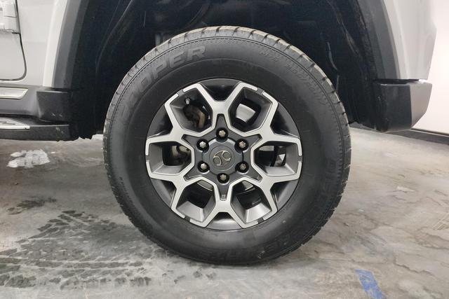 BAIC BJ40 2019 PLUS 2.3 T AT 4 WD VI — фото 4