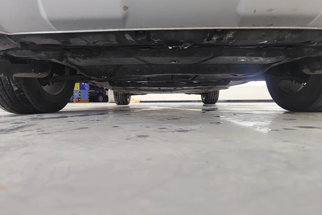 Audi Q2L e-tron id 3783735 из Китая 14