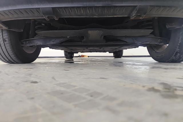 Audi Q2L e-tron id 3783735 из Китая 17