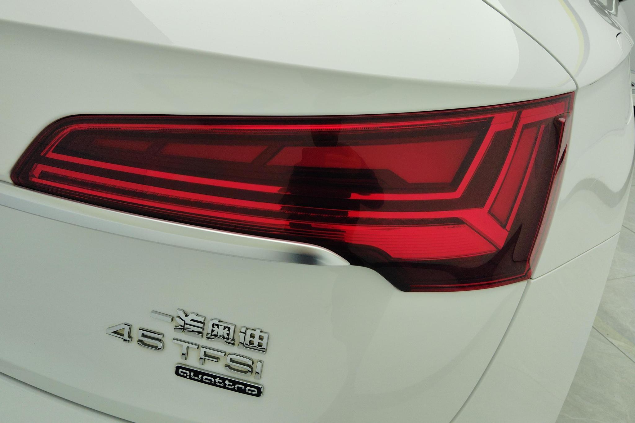 Audi Q5L id 4437865 из Китая 10