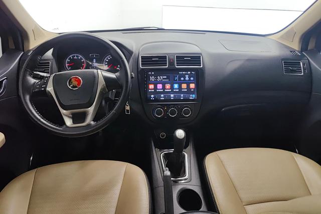 Dongfeng Fengxing Jingyi X3 2015 — фото 12