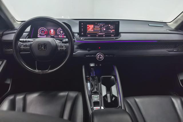 Honda Accord 2023 ·T 260 TURBO — фото 12