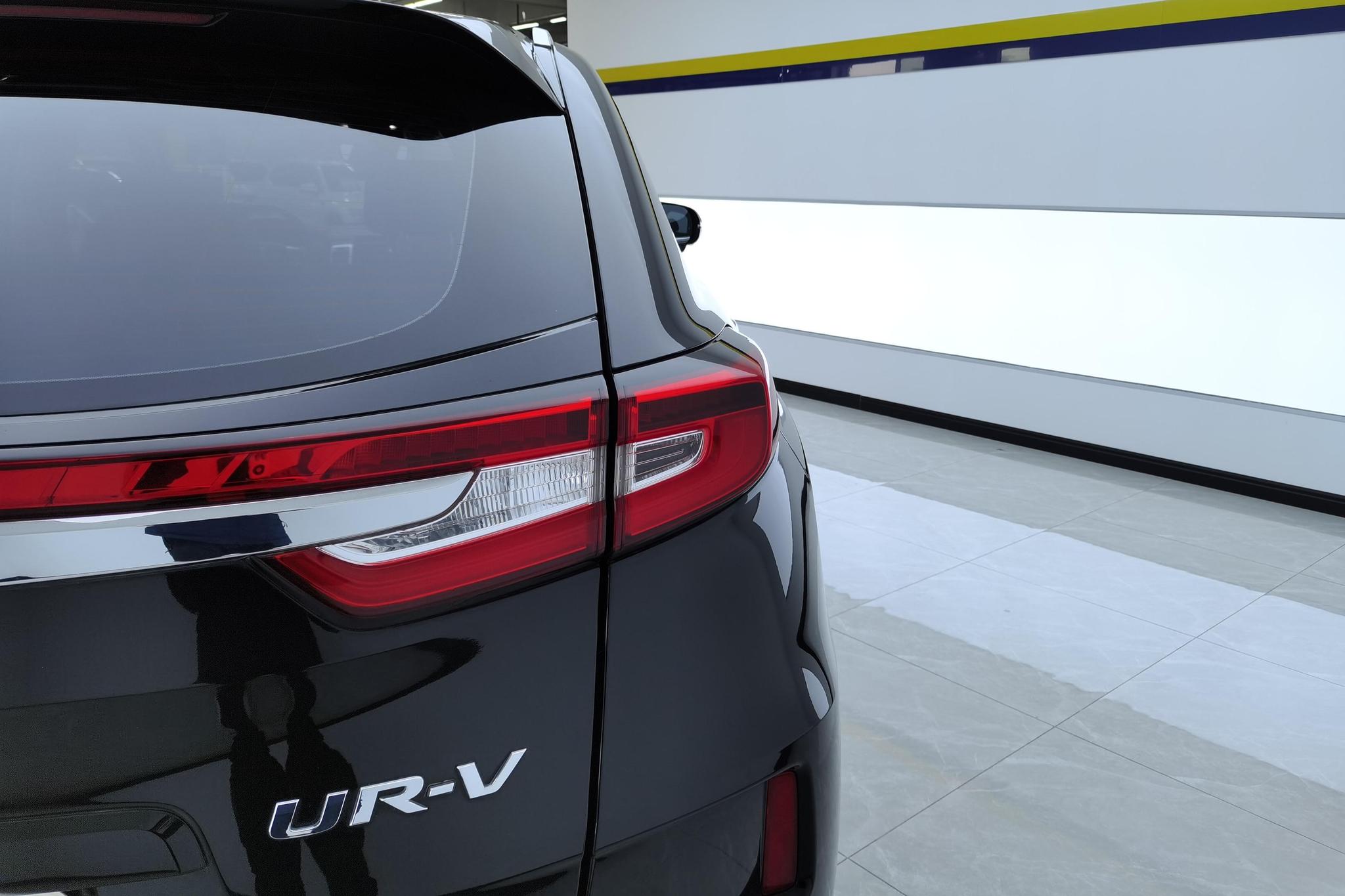 Honda UR-V 2017 370TURBO Premium V