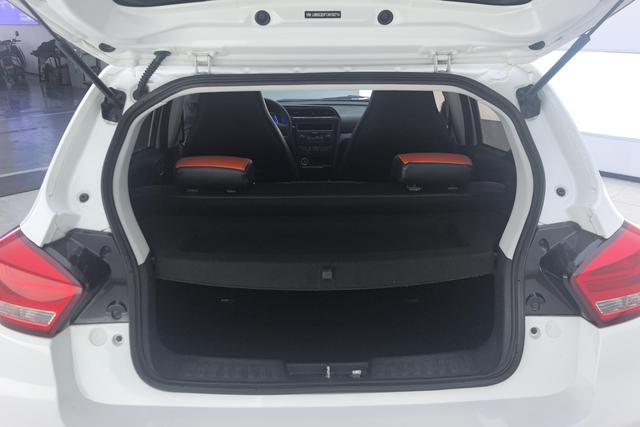 BAIC BJEV Baic New Energy EC 2018 — фото 17