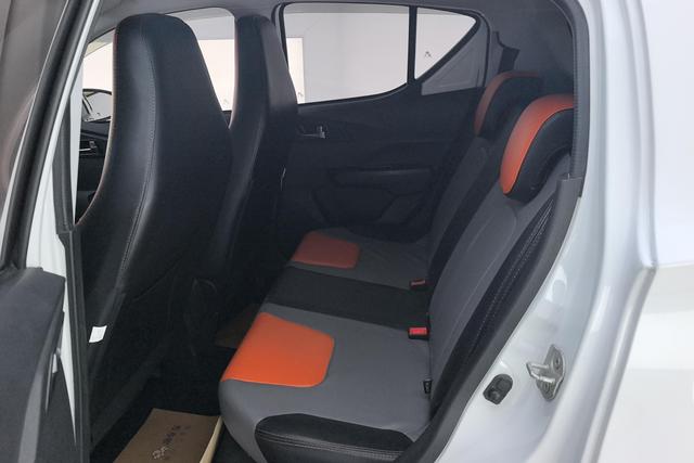 Baic New Energy EC id 3785611 из Китая 10