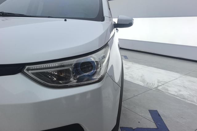 BAIC BJEV Baic New Energy EC 2018 — фото 5