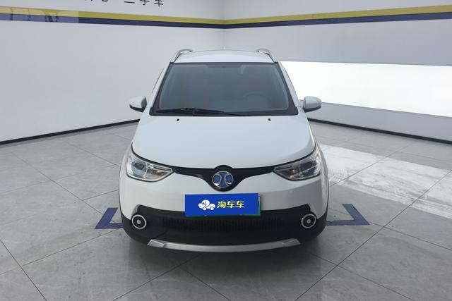 BAIC BJEV Baic New Energy EC 2018 — фото 2