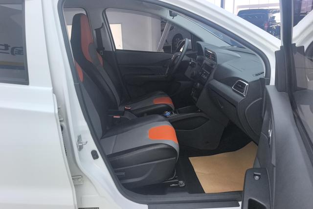 Baic New Energy EC id 3785611 из Китая 14