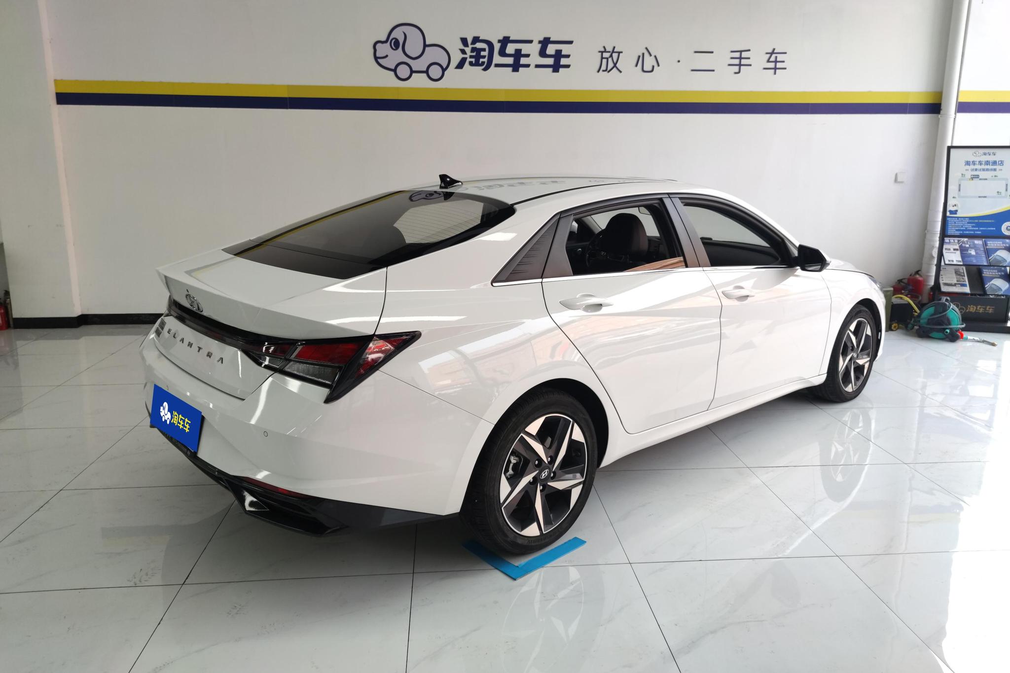 Hyundai Elantra 2022 1.5L CVT GLX Elite