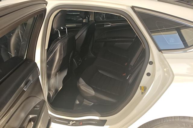 Ford Mondeo 2020 Eco Boost 180 — фото 16