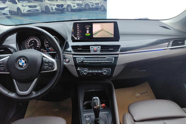 BMW X1 2020 — фото 10