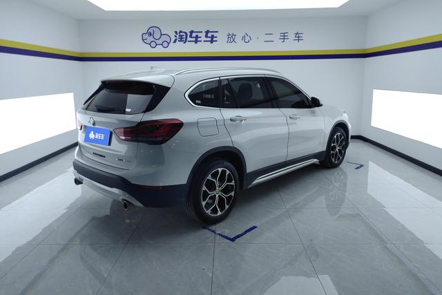 BMW X1 2020 — фото 3