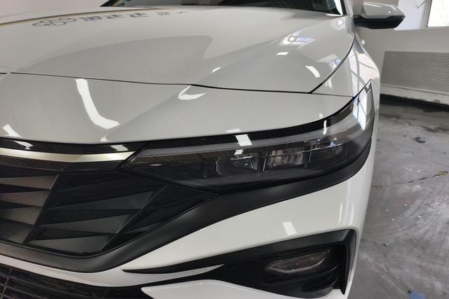 Hyundai Elantra 2023 1.5 L CVT GLX — фото 4
