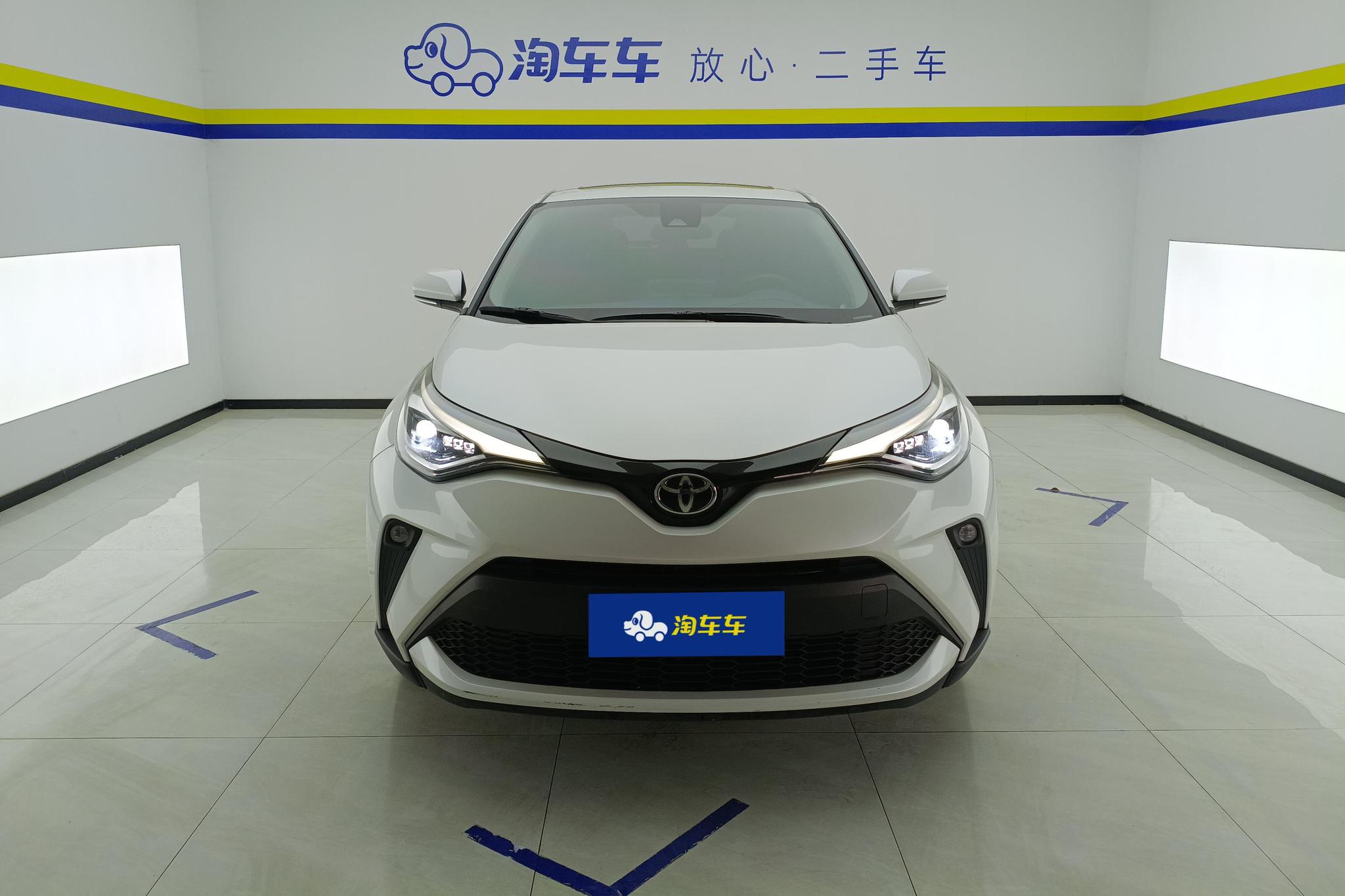 Toyota C-HR 2021 2.0L Luxury