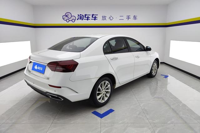 Geely Emgrand 2021 UP 1.5 L CVTLuxury — фото 3