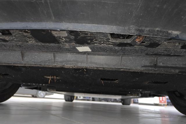 Red flag E-QM5 id 3784933 из Китая 14