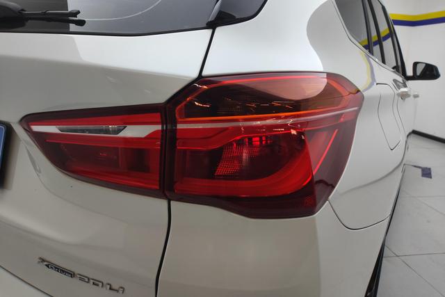 BMW X1 id 3769319 из Китая 9