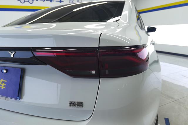 Geely Automobile Emgrand id 3782420 из Китая 14