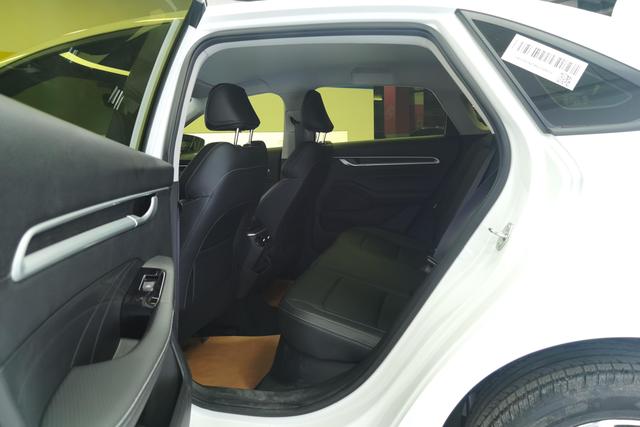 Geely Automobile Emgrand id 3782420 из Китая 16