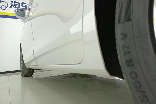 Buick GL8 2022 Белый из Китая