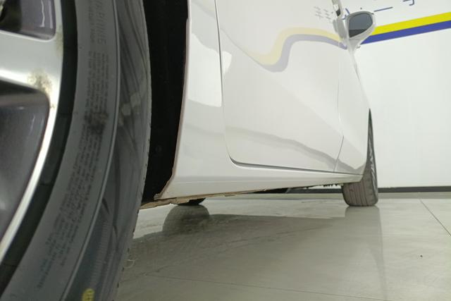 Buick GL8 id 3784097 из Китая 13