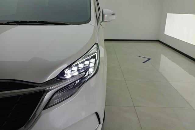 Buick GL8 id 3784097 из Китая 15