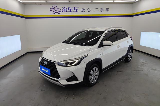 Toyota YARiS L 2020 — фото 1