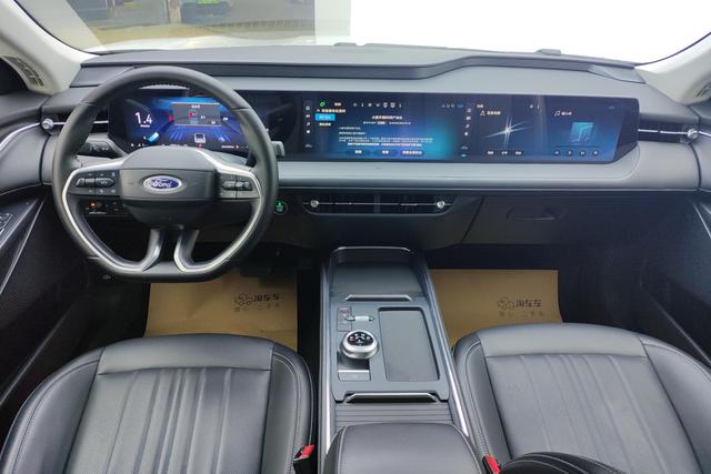 Ford Mondeo 2025 Eco Boost 245 Luxury — фото 12