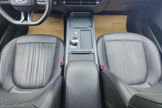 Ford Mondeo 2025 Eco Boost 245 Luxury — фото 10