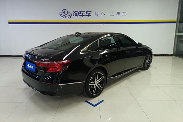 Honda Inspire 2022 ·Hybrid 2.0 L — фото 3