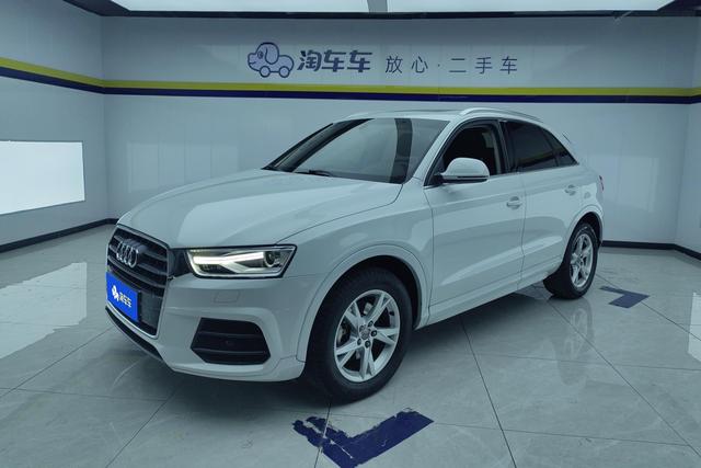 Audi Q3 2017 — фото 1
