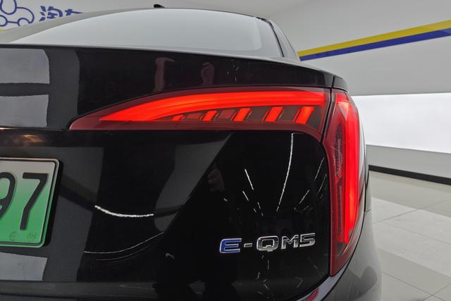 Red flag E-QM5 id 3784320 из Китая 15