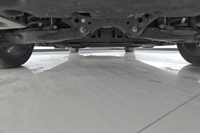 Red flag E-QM5 id 3784320 из Китая 17