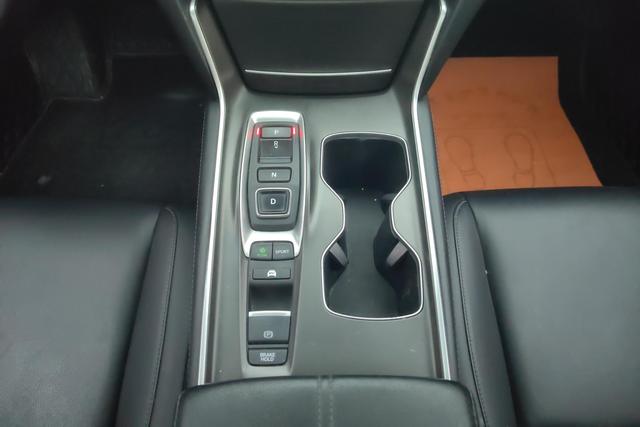 Honda Accord id 3768888 из Китая 8