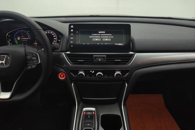 Honda Accord id 3768888 из Китая 10