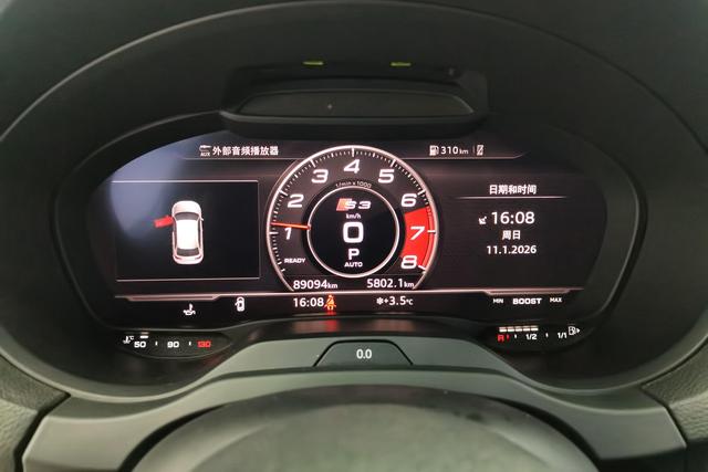 Audi A3 2018 — фото 14