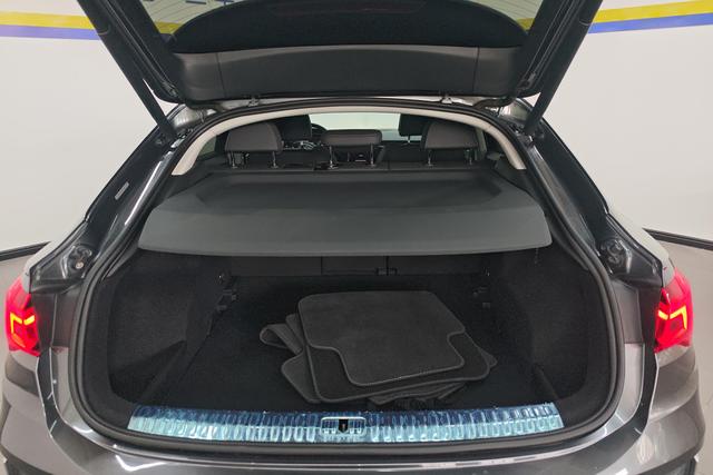 Audi Q3 Sportback id 3824767 из Китая 9