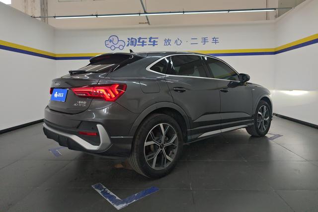 Audi Q3 Sportback 2020 40 TFSI — фото 3